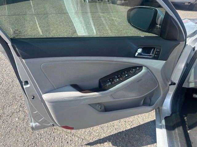 2013 Kia Optima Image 11