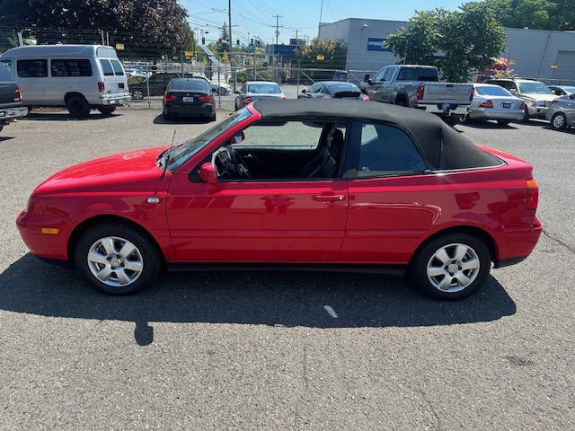 2002 Volkswagen Cabrio Image 3