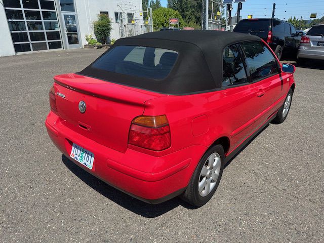 2002 Volkswagen Cabrio Image 6