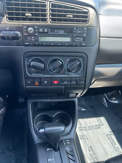 2002 Volkswagen Cabrio Image 20