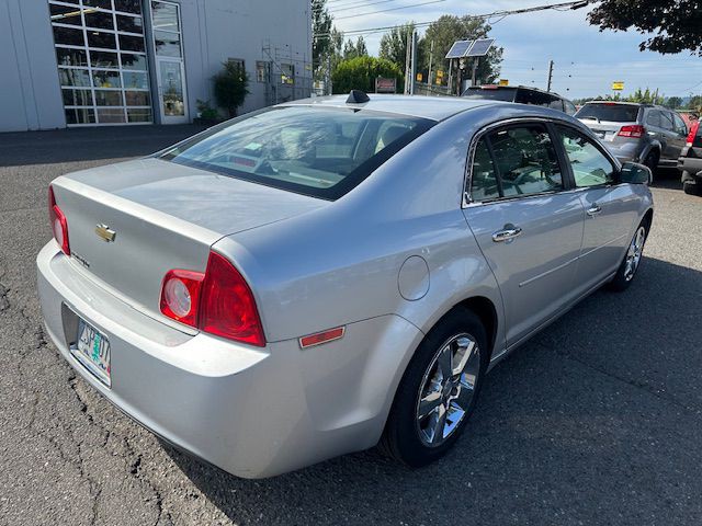 2012 Chevrolet Malibu Image 5