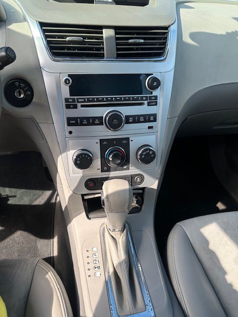 2012 Chevrolet Malibu Image 20