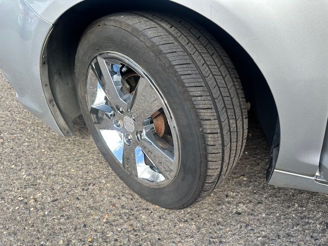2012 Chevrolet Malibu Image 24