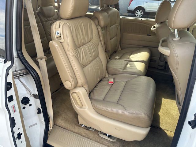 2008 Honda Odyssey Image 15