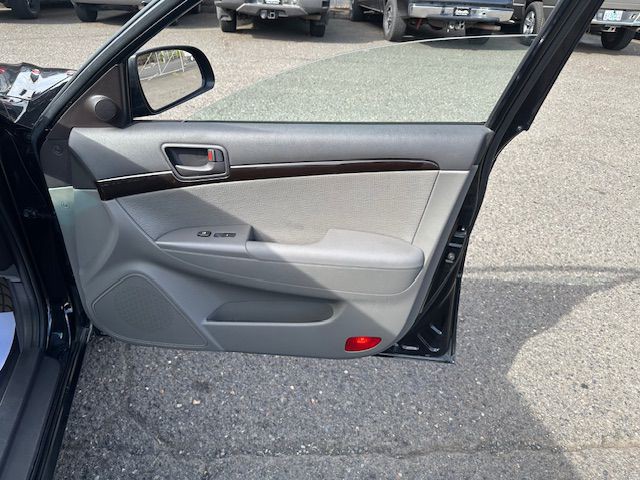 2009 Hyundai Sonata Image 12