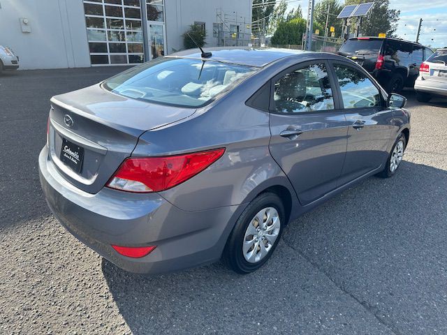 2016 Hyundai Accent Image 5