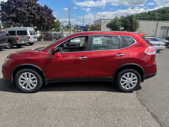 2015 Nissan Rogue Image 2