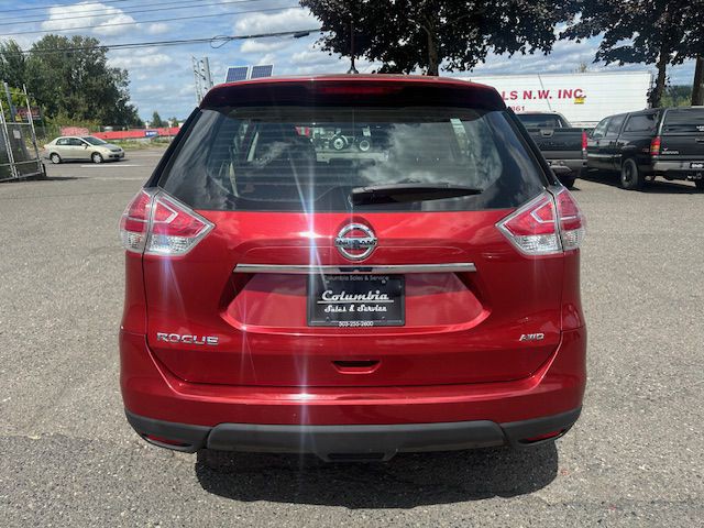 2015 Nissan Rogue Image 4