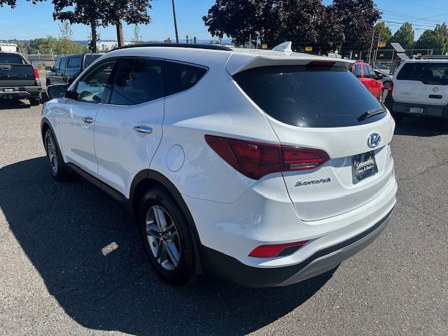 2017 Hyundai Santa Fe Sport Image 3