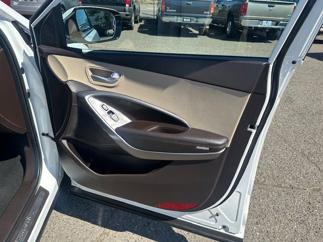 2017 Hyundai Santa Fe Sport Image 12