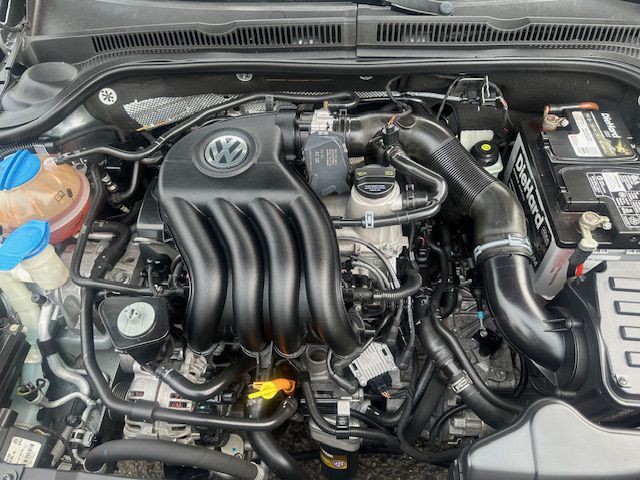 2013 Volkswagen Jetta Image 20