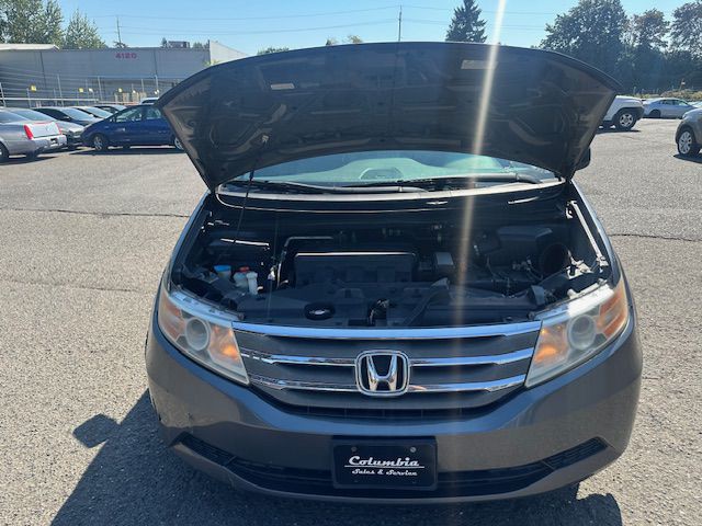 2011 Honda Odyssey Image 24