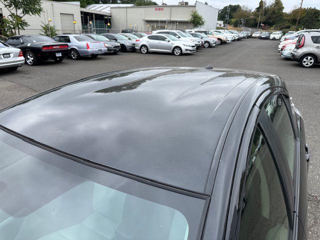 2014 Toyota Prius Image 9