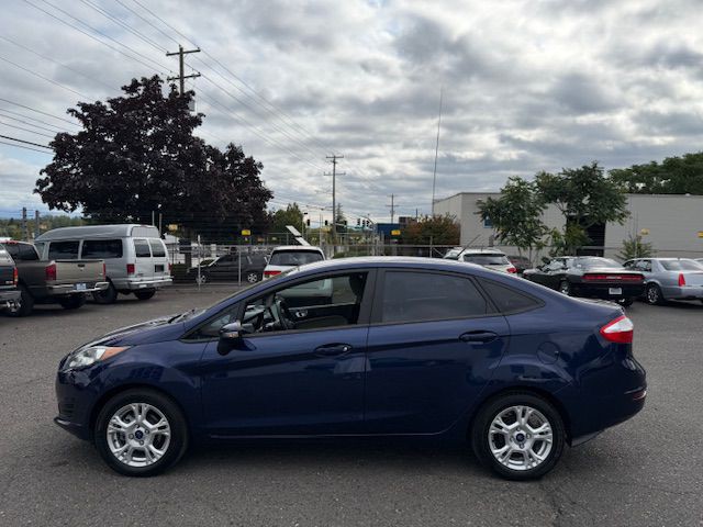 2016 Ford Fiesta Image 3