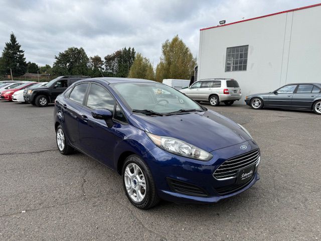 2016 Ford Fiesta Image 8