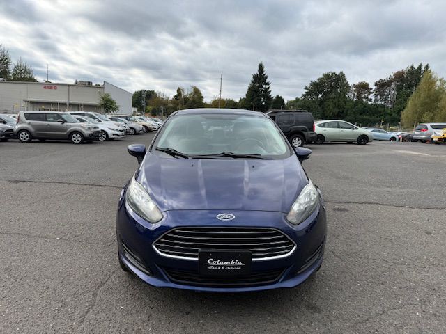2016 Ford Fiesta Image 9