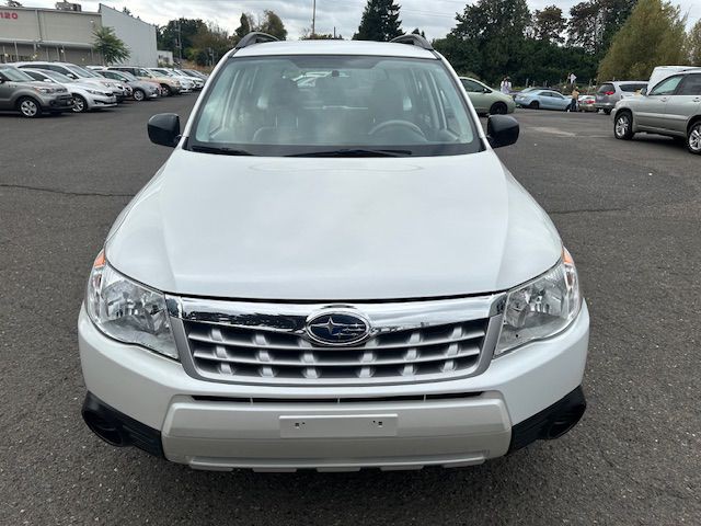 2011 Subaru Forester Image 8