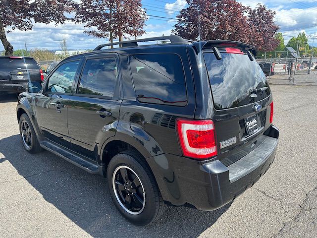 2011 Ford Escape Image 3