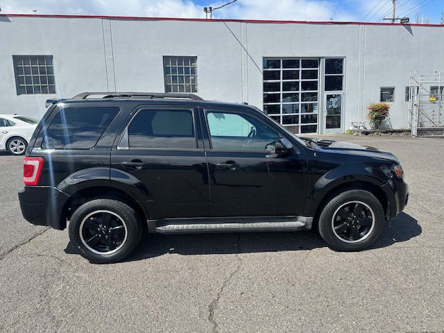 2011 Ford Escape Image 6