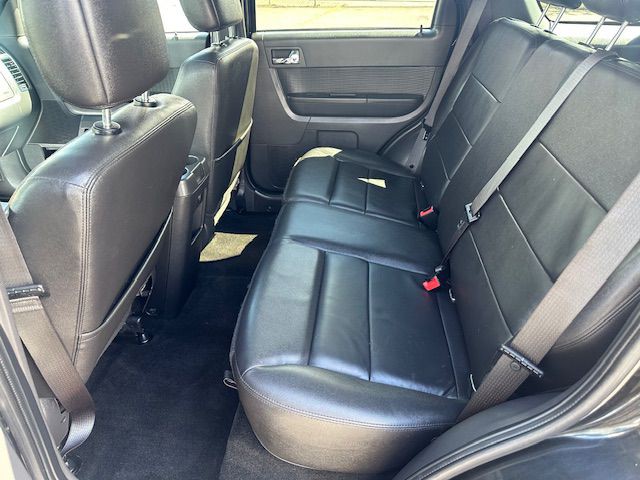2011 Ford Escape Image 11