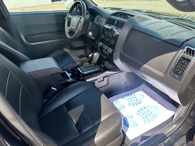 2011 Ford Escape Image 12