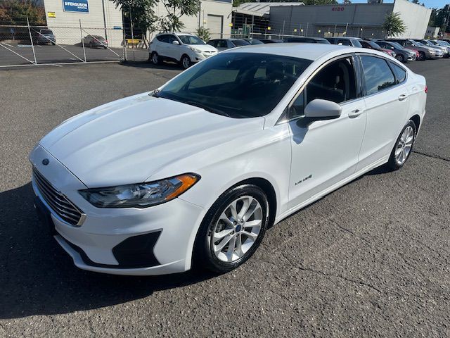 2019 Ford Fusion Image 1