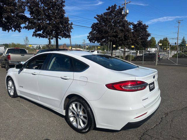 2019 Ford Fusion Image 3