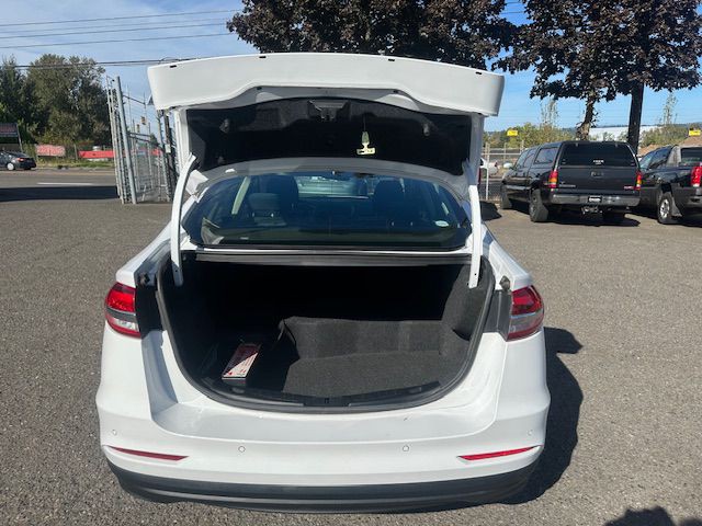 2019 Ford Fusion Image 21