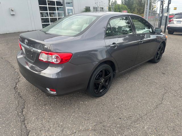 2011 Toyota Corolla Image 4