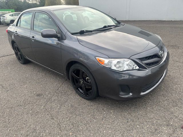 2011 Toyota Corolla Image 6
