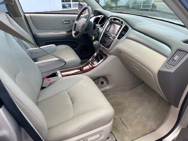 2007 Toyota Highlander Image 13
