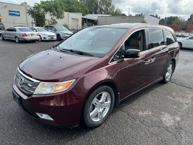 2012 Honda Odyssey Image 1