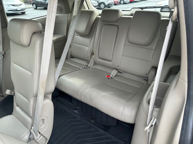 2012 Honda Odyssey Image 10