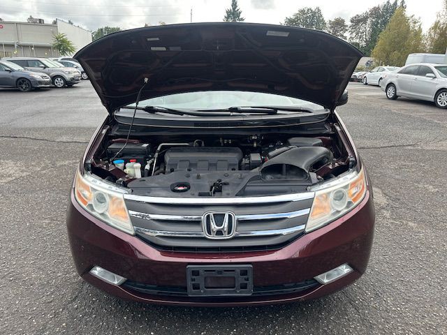 2012 Honda Odyssey Image 24