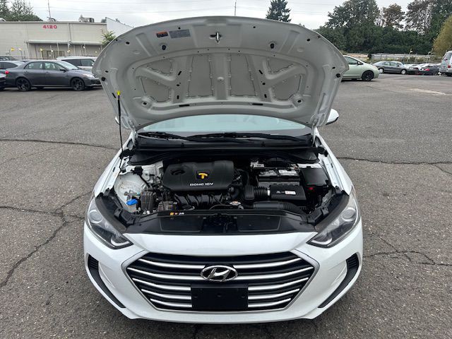 2017 Hyundai Elantra Image 23