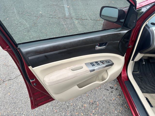 2005 Toyota Prius Image 10