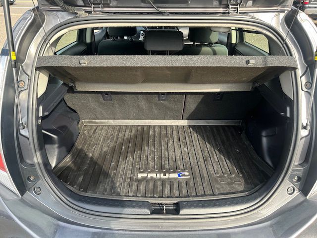 2015 Toyota Prius Image 14