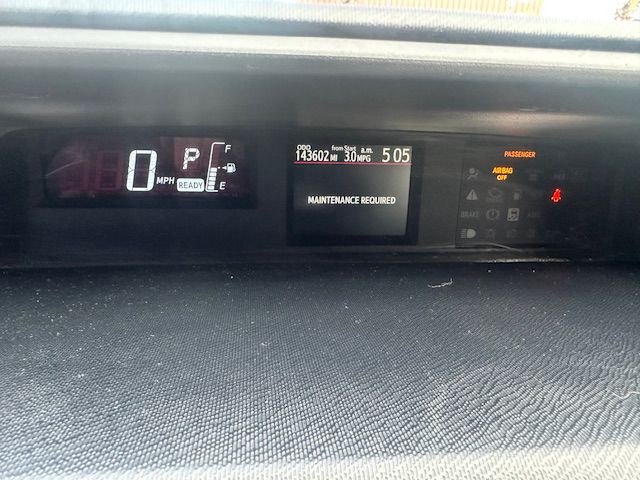 2015 Toyota Prius Image 17