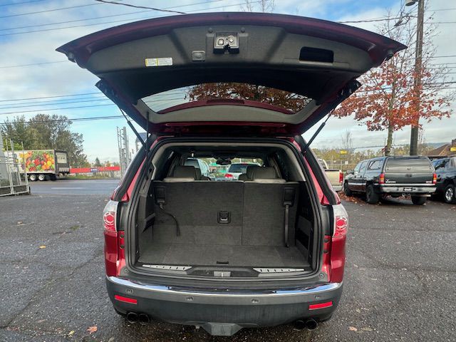 2007 GMC Acadia Image 18