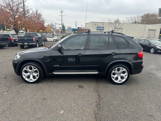 2011 BMW X5 Image 2