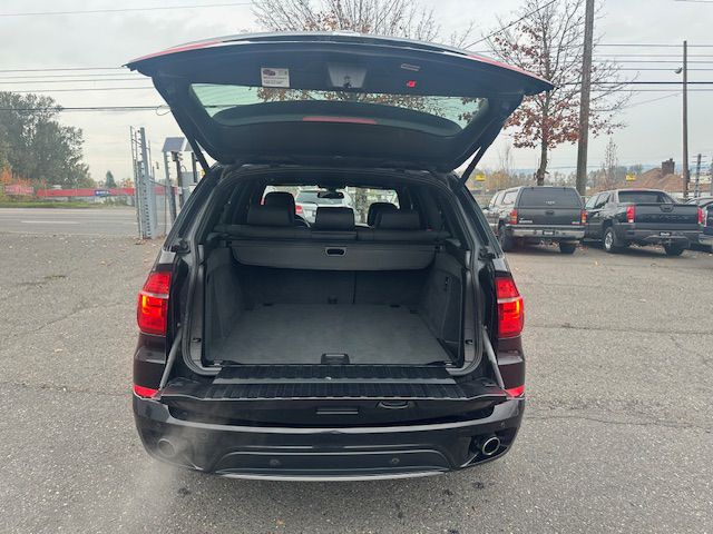 2011 BMW X5 Image 17