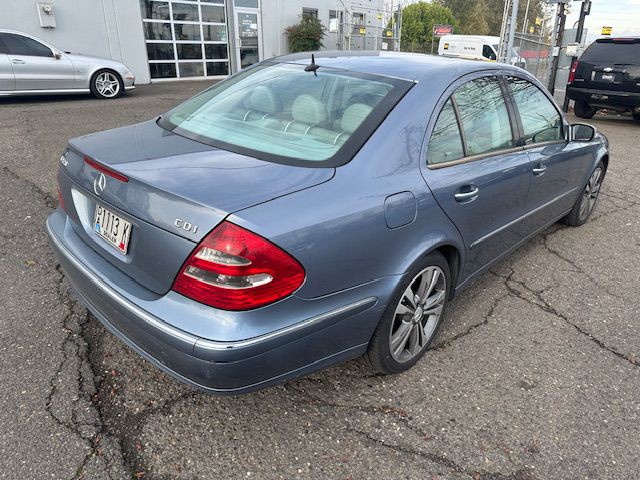 2005 Mercedes-Benz E-Class Image 5