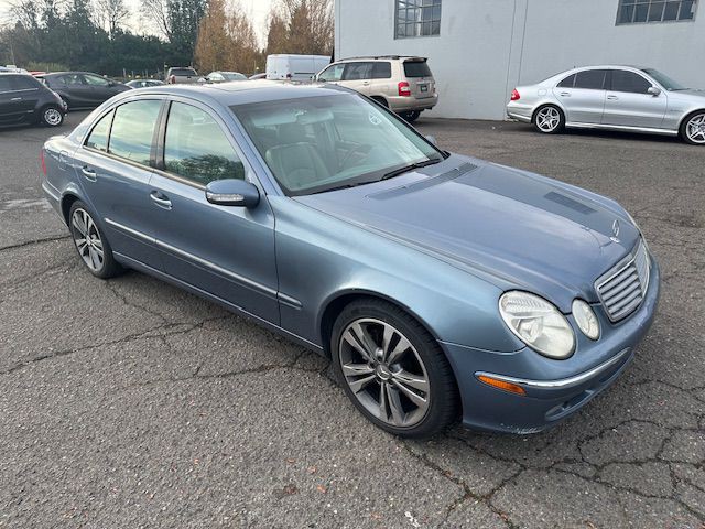 2005 Mercedes-Benz E-Class Image 7