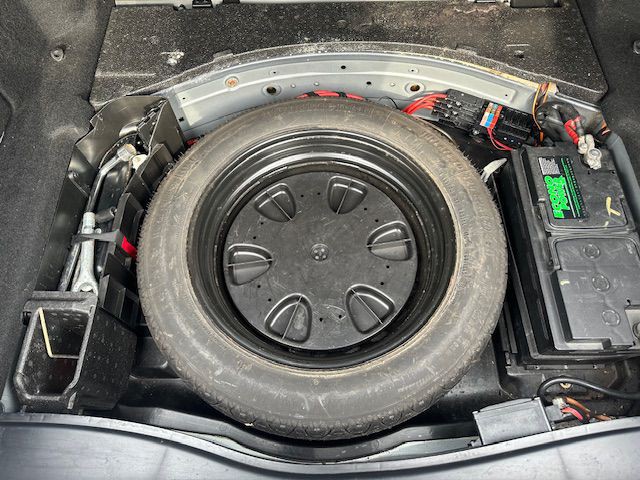 2005 Mercedes-Benz E-Class Image 17