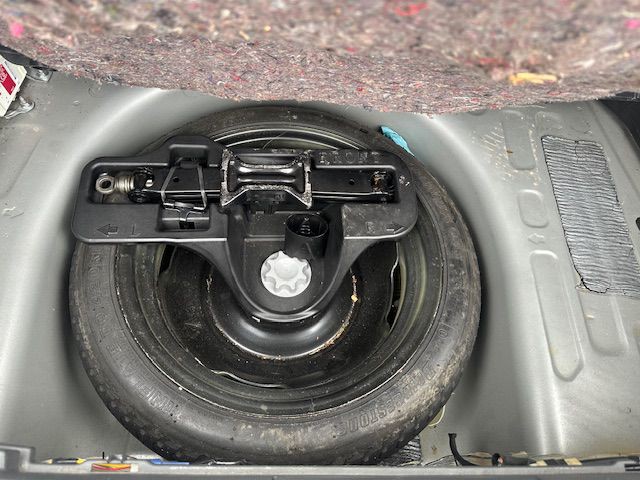 2005 Toyota Prius Image 17