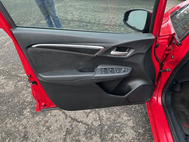 2015 Honda Fit Image 19