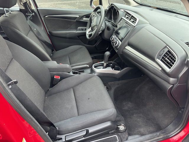 2015 Honda Fit Image 23