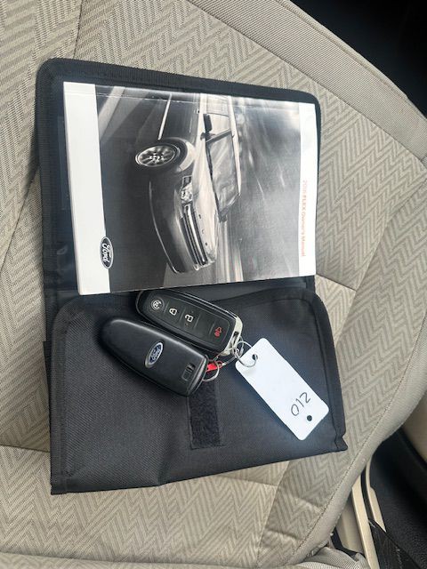 2016 Ford Flex Image 21