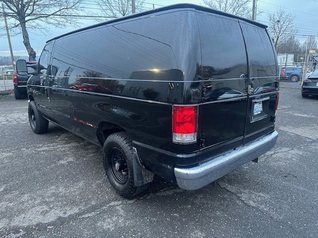 2014 Ford Econoline Image 3
