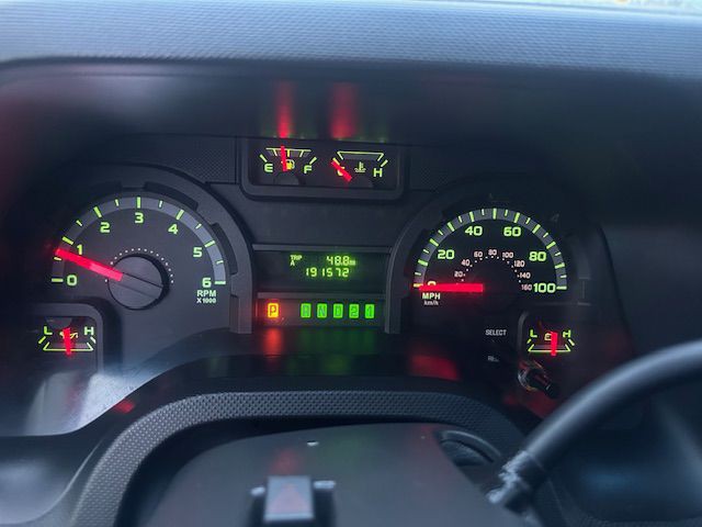 2014 Ford Econoline Image 11